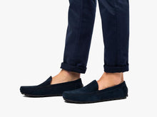 Load image into Gallery viewer, Wolf &amp; Shepherd Gunner Driver - Navy Suede
