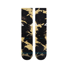 Load image into Gallery viewer, Harry Potter Cloak Wand Stone Crew Socks - Black | Stance
