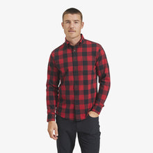 Load image into Gallery viewer, Mizzen+Main City Flannel - Red and Black Buffalo
